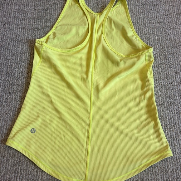 Lululemon base pace ribbed tank top - Picture 2 of 3